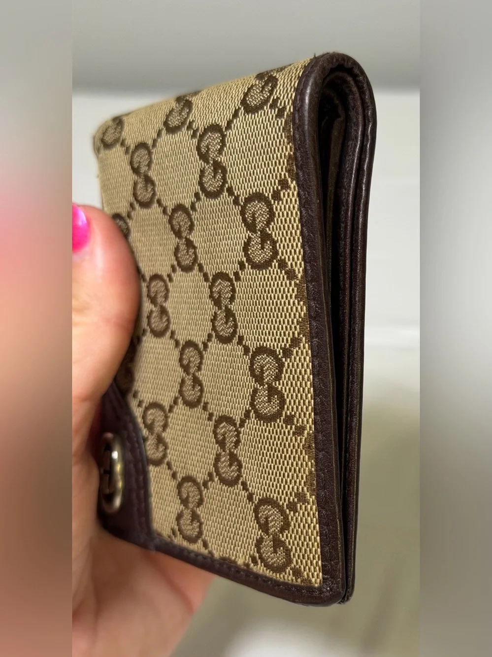 Gucci gg canvas